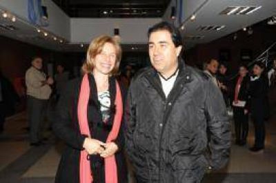 Confirmado: Betty ser� candidata a legisladora por la secci�n Oeste