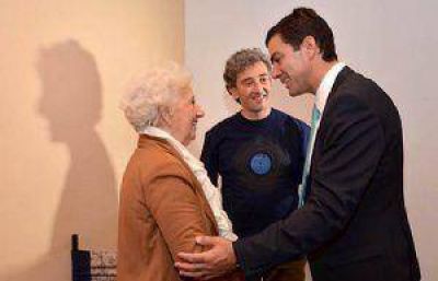 Juan Manuel Urtubey recibi� a Estela de Carlotto