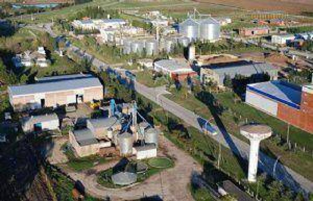 G�emes inaugura su oficina de Articulaci�n Cient�fica-Tecnol�gica 