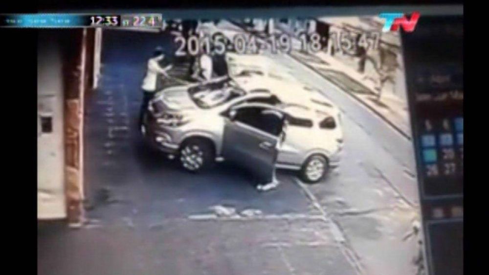 Dram�tico robo en Caseros: seis delincuentes abordaron a una familia con un hijo discapacitado
