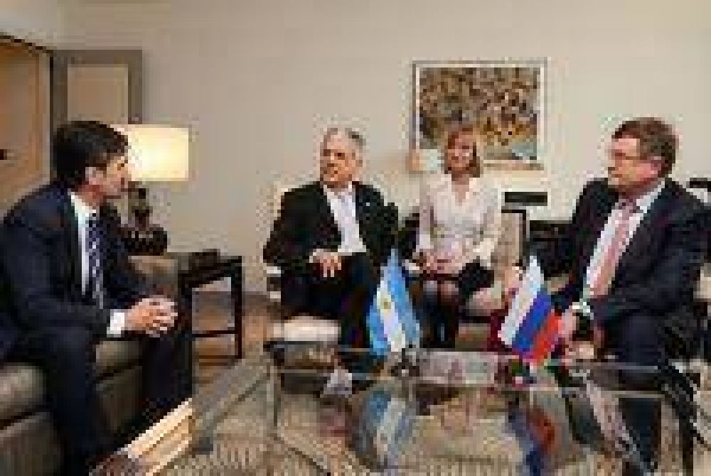 Argentina y Rusia firmaron un acuerdo para el intercambio cientfico-tecnolgico en materia de Minera