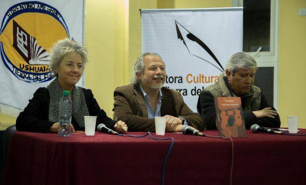 Gobierno apuesta fuertemente al fomento de la literatura local