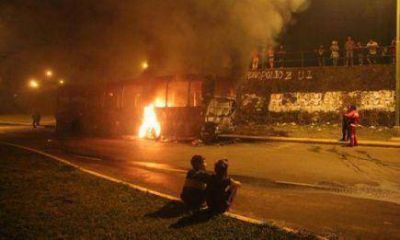 El incendio del colectivo fue �un atentado, premeditado y organizado�