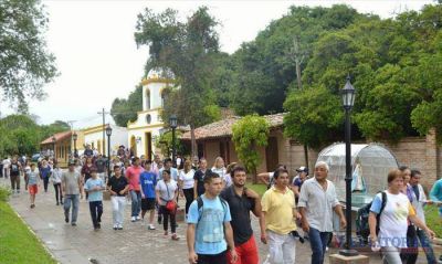 Como hace 115 a�os, Santa Ana, Paso de la Patria y San Cosme caminan hacia Itat�
