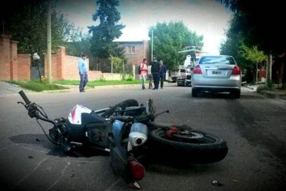 Un motociclista choc y se encuentra grave