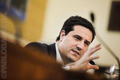 El Concejo debate normativa para negar pauta a medios que publican oferta sexual