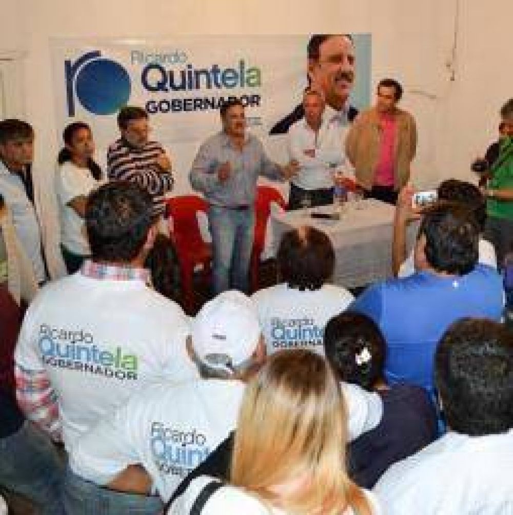 Quintela apuesta a potenciar su figura en el interior provincial