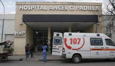 Un joven acuchill� a su madre y la dej� al borde de la muerte