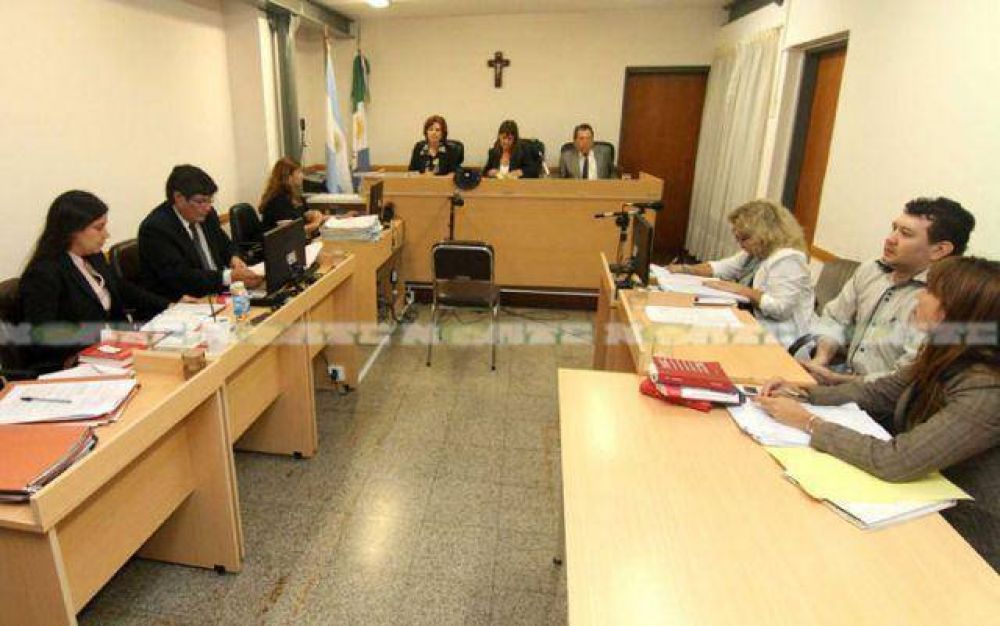 Piden que madre y hermanas de Ver�nica Romero declaren sin presencia del acusado