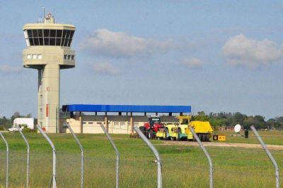 El aeropuerto cumpli� un a�o sin vuelos y a�n no hay fecha de reapertura