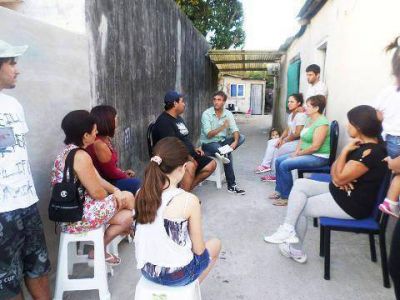 Federico Guibaud, mano a mano con vecinos