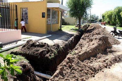 Piden cloacas para los barrios Sarmiento y Acupo I