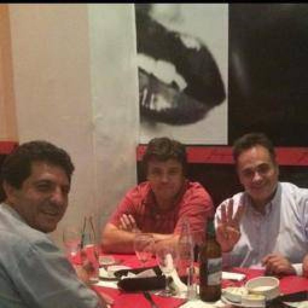 Negociaciones contrarreloj entre el bederismo y el quintelismo