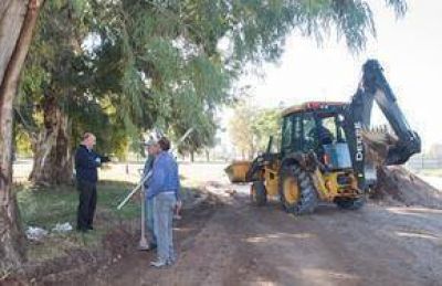 Recorrida por la obra de construcci�n de rotondas en Mitre y Costanera