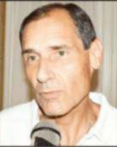 �Est�n masacrando a nuestros j�venes con la droga y ac� hay complicidades enormes�, dijo el padre Barros