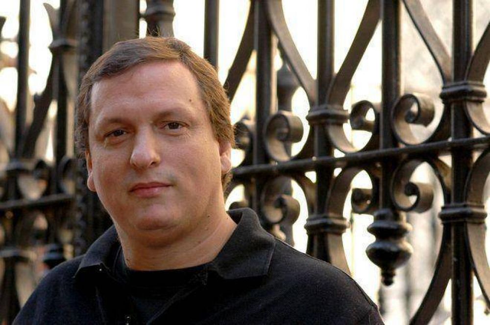 Hern�n Brienza visitar� La Plata y dar� una charla en el Senado bonaerense