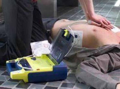 Instalar�n 40 desfibriladores autom�ticos en la capital