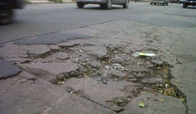 Vecinos de Chimbas piden que repavimenten las calles