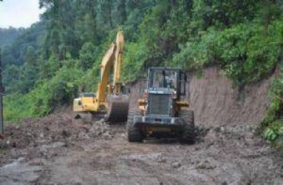 Las lluvias demoran los trabajos en la ruta nacional 65