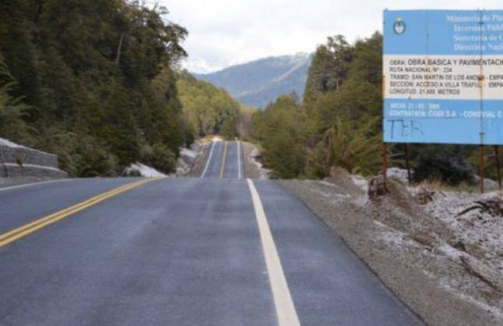 Faltan s�lo 1.500 metros para culminar la ruta de los Siete Lagos