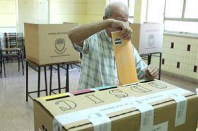 En pleno esc�ndalo, el socialismo niega un fraude en las elecciones de Santa Fe: 