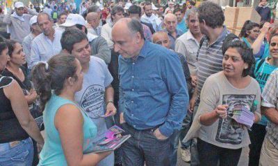 Randazzo visit� C�rdoba y destac� la industria ferroviaria