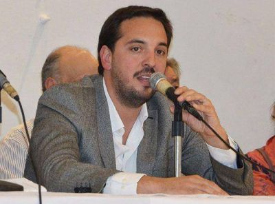 Di N�poli: �el gobernador Jorge es la persona para transformar esta Santa Rosa destruida�