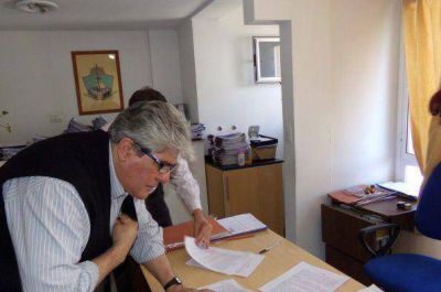 Cuatro detenidos en las elecciones del CEC Neuqu�n
