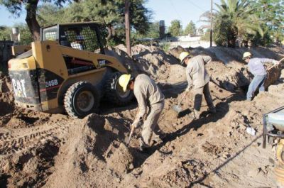 Autorizan obras viales, pluviales y de viviendas
