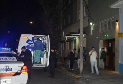 Incendio en un departamento oblig� a evacuar edificio en Jujuy y 25 de Mayo