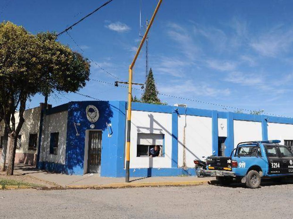 Ultimaron a balazos a un hombre e hirieron a su madre en la localidad de Pueblo Esther
