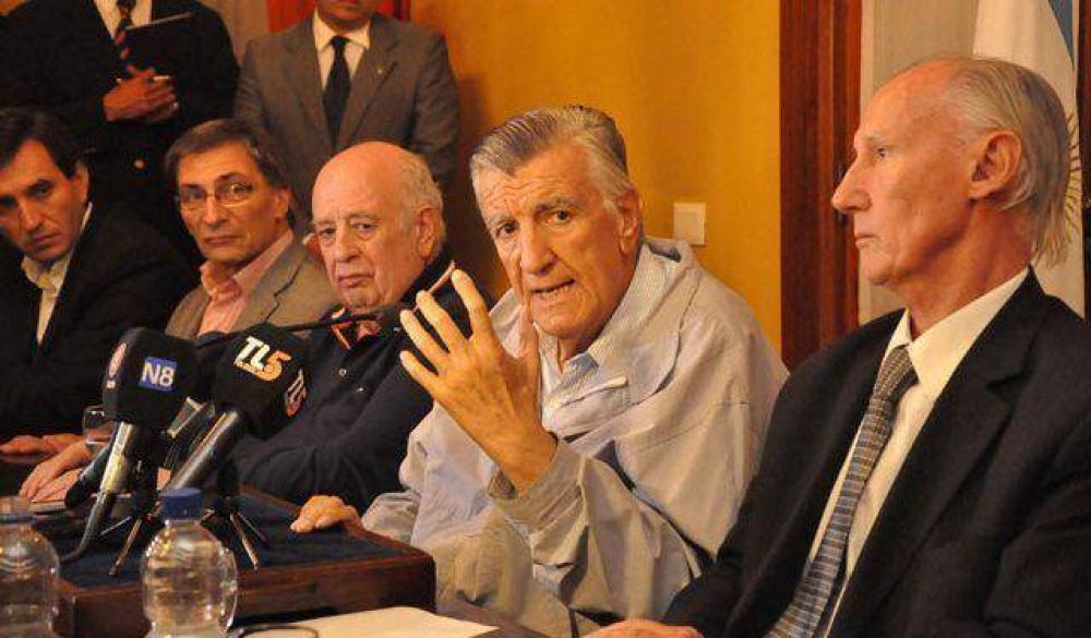 La cobertura de riesgos de trabajo para todos los empleados de Gobierno