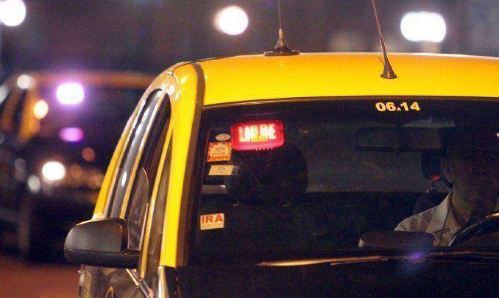Un taxista le habr�a confesado a su esposa: 