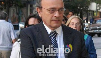 Moreau llega a Catamarca para respaldar a radicales insertos en el Kirchnerismo