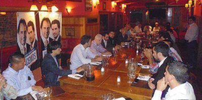 Cafiero y Cuartango lanzaron la mesa sindical de �Scioli 2015� 