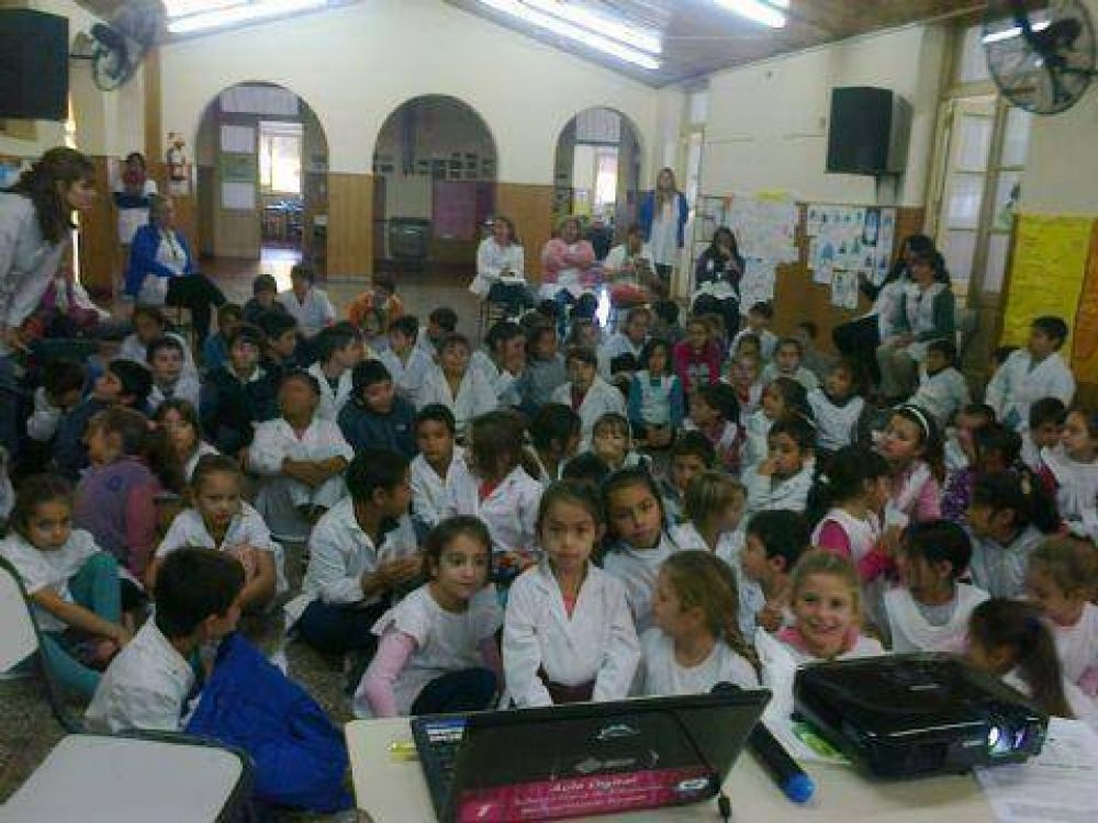 Jornada informativa de residuos en la Escuela N� 5