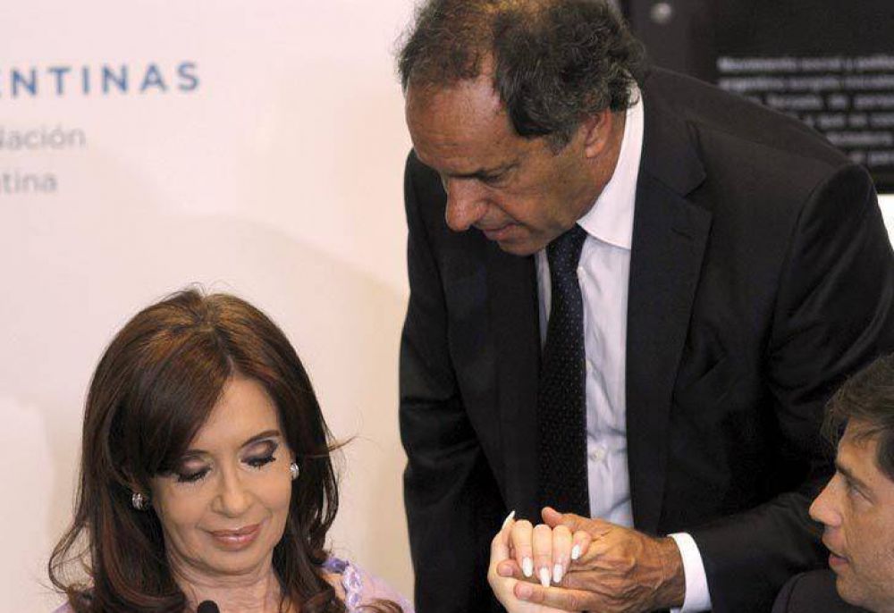 Scioli se ti�e de K puro para el final de la campa�a