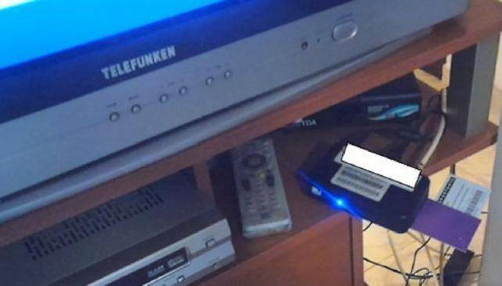 Capturan a un inform�tico que vend�a DirecTV libre