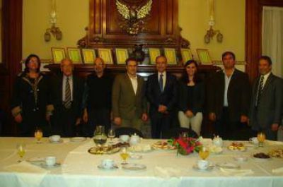 El embajador de Palestina en Argentina visit� el CIRA