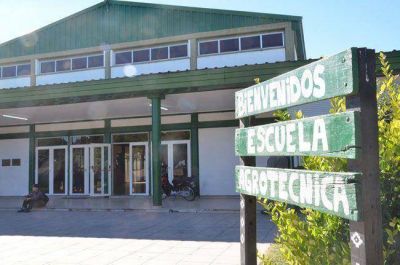 Denuncian un supuesto abuso en la Escuela Agrot�cnica y suspenden a siete estudiantes