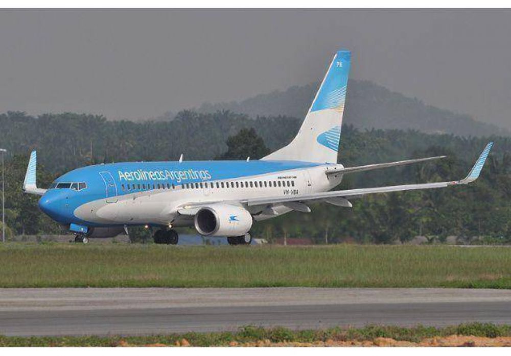 Aeroparque: cancelaron el vuelo a Paran� de esta noche