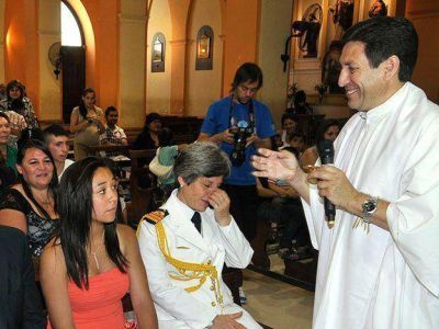 Nueve ni�os mendocinos se convirtieron en ahijados de Cristina Fern�ndez