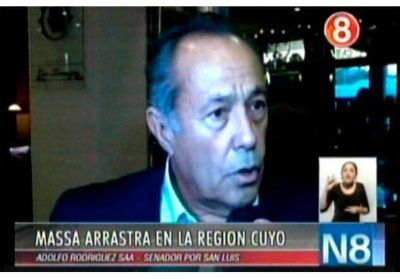 Rodr�guez Saa confirm� que competir� en las PASO con De la Sota y Massa