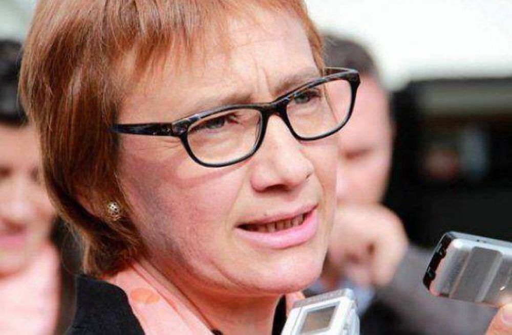 Para R�os las alianzas son por �condicionamientos� de orden nacional