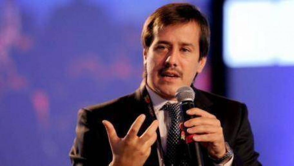 Mussi, Bossio, Dom�nguez y Espinoza van por Mariano Recalde