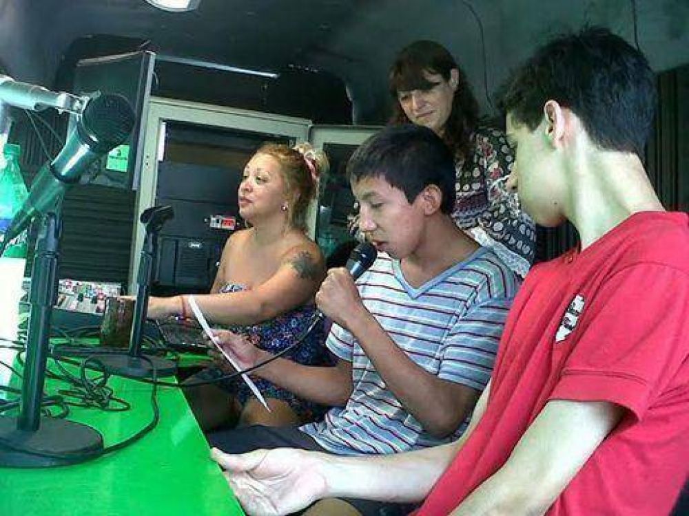 La Radio M�vil sigue recorriendo los barrios de Avellaneda
