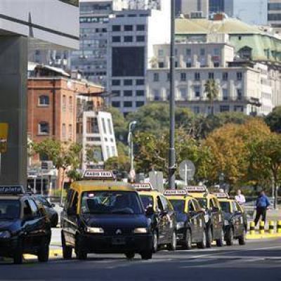 Los usuarios se quejan de que cada vez m�s taxistas no conocen la ciudad