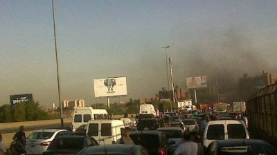 Provocan caos en la Autopista La Plata y aprovechan para robarle a varios conductores