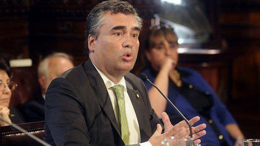 Shock a las reservas: el martes ingresan los u$s1.500 millones de YPF
