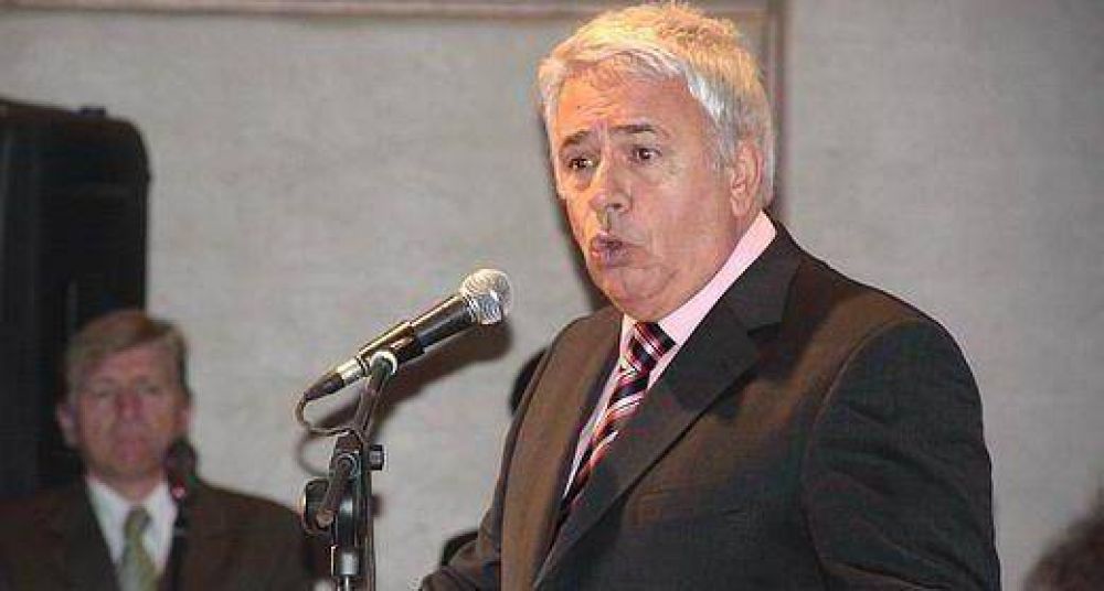 De la Sota, desorientado y confundido: 